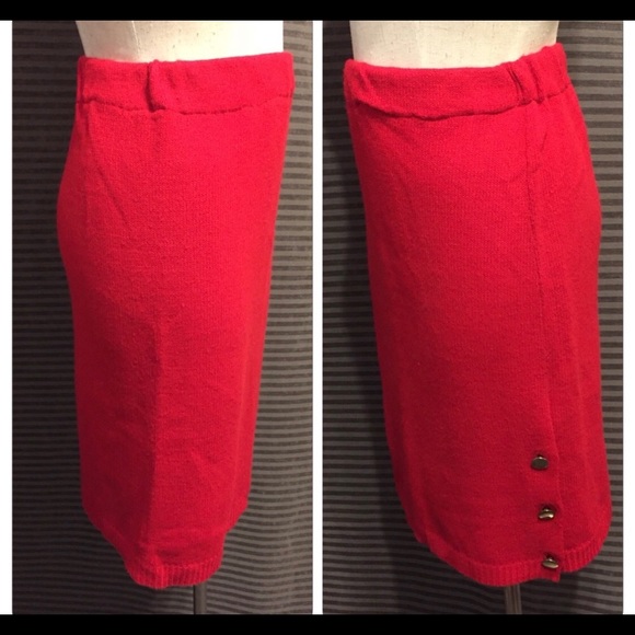 Vintage red sweater skirt - Picture 2 of 3